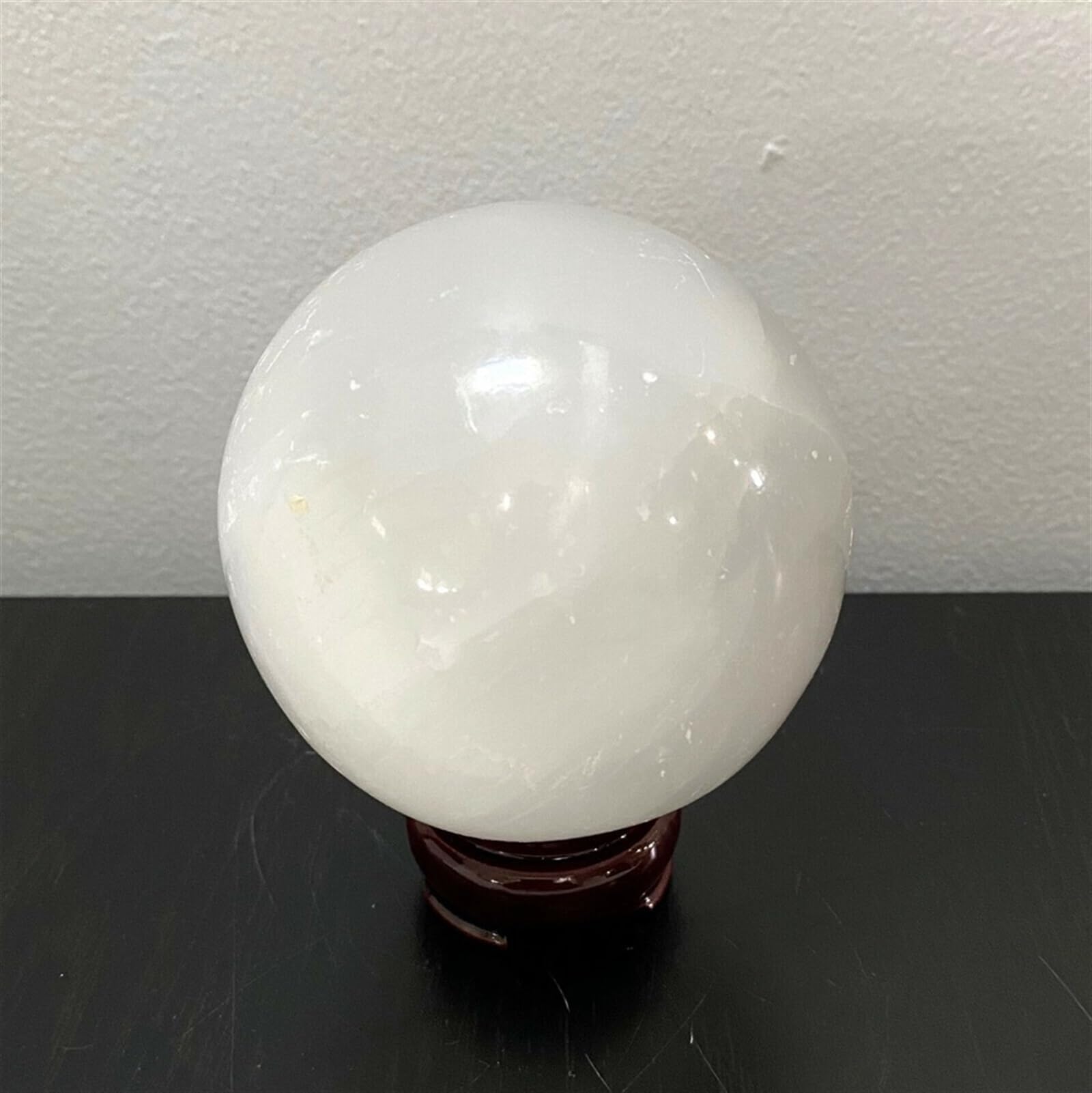 Adornos de cristal Esfera de cristal de selenita Curación de minerales Curación de muestras hermoso cristal(600-700g)
