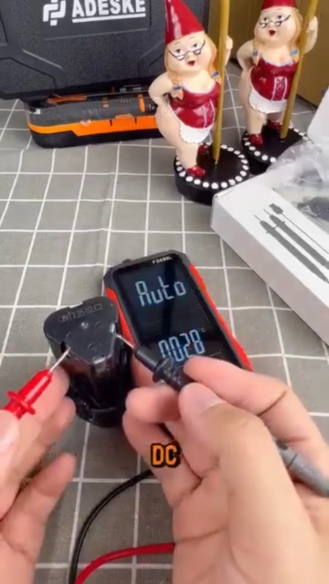 Image of USB Rechargeable Digital Multimeter 6000 Counts Large Color Screen & Backlight FS899L Smart Auto Ranging Multimeter True RMS Digital Voltmeter Multi Meter Digital Tester for Automotive Home