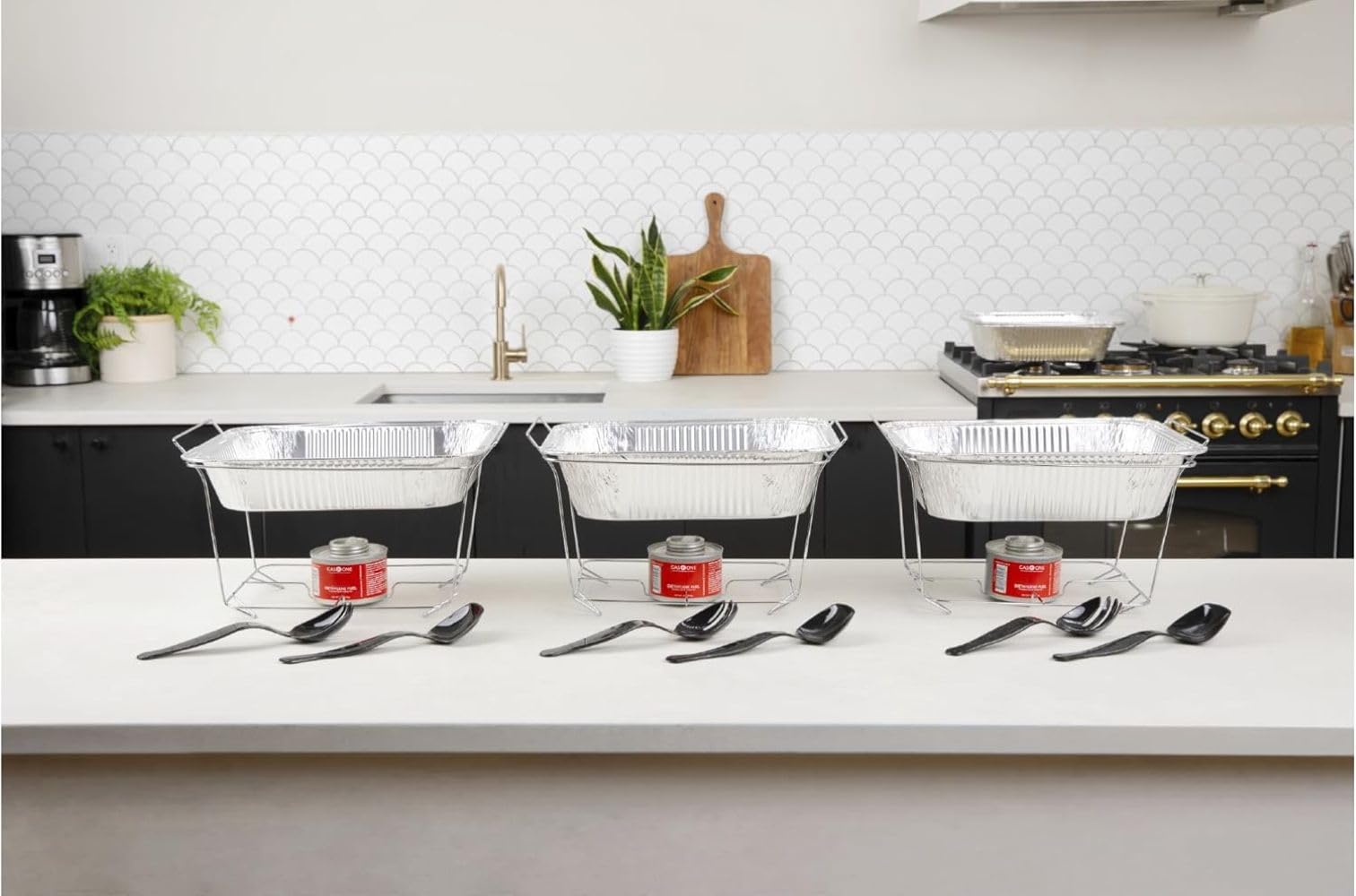 Alpha Living Juego de platos desechables para bufé, calentadores de alimentos para fiestas, juego completo de latas de combustible, sartenes de tamaño medio, bandejas de calentamiento (paquete de 3)