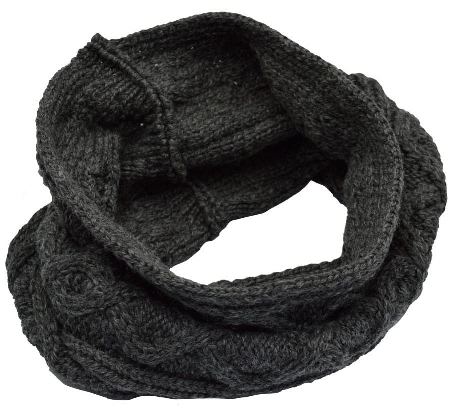 Snood en laine mérinos Walker and Hawkes accessoire élégant en maille premium