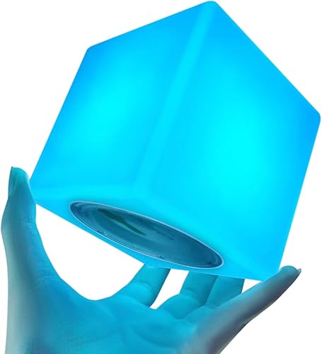LOFTEK Cubo de luz LED RGB de 16 colores geniales con control remoto, lámpara de estado de ánimo MCU Tesseract, impermeable IP65 y carga USB junto a
