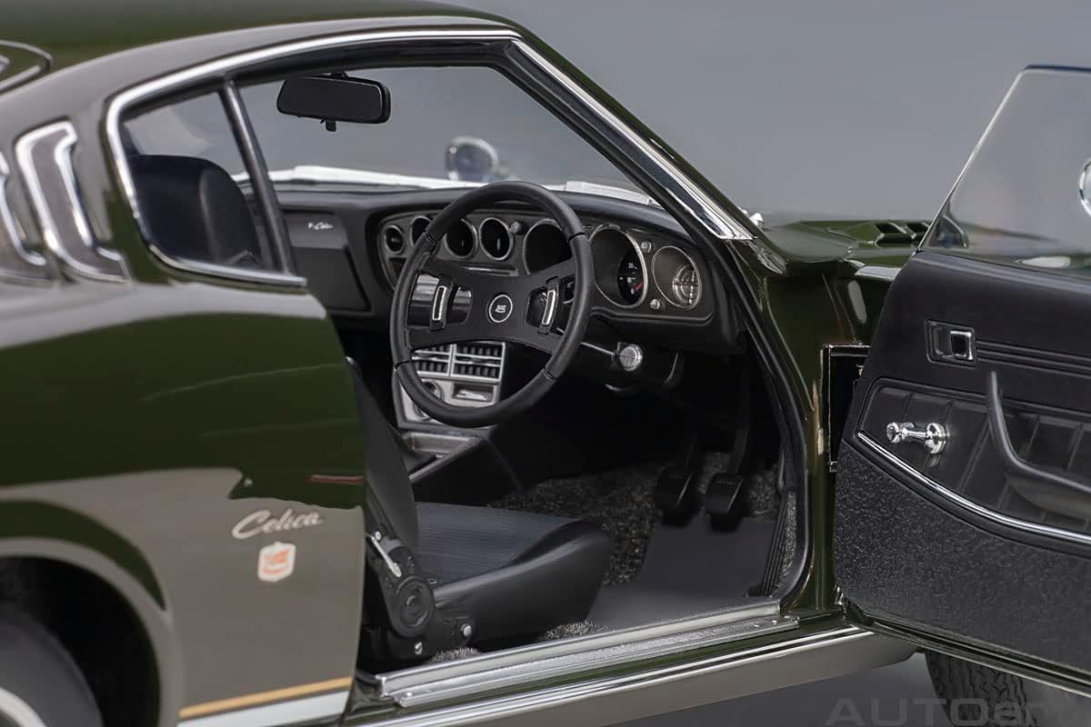 AUTOart 1/18 Celica Liftback 2000 GT 1973 Moss Green 78768
