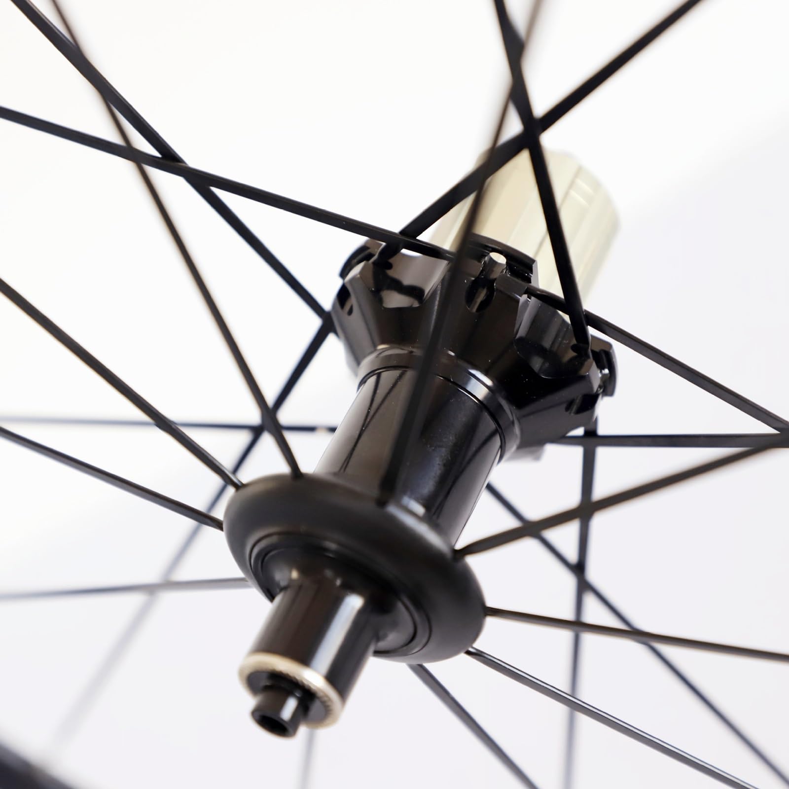 Paire De Roues Vélo 700C En Alliage - Frein à Disque - Moyeu QR 2 Roulements Avant / 4 Arrière - Polyvalent VTT, Route, Ville