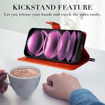 Designed for Samsung Galaxy S23 Ultra 蝶紋皮革ケースPU皮革折りたたみ携帯ケースは、男性、女性用カードホルダーとバンドTPU内ケース磁性カバー財布ケースに適している Orange
