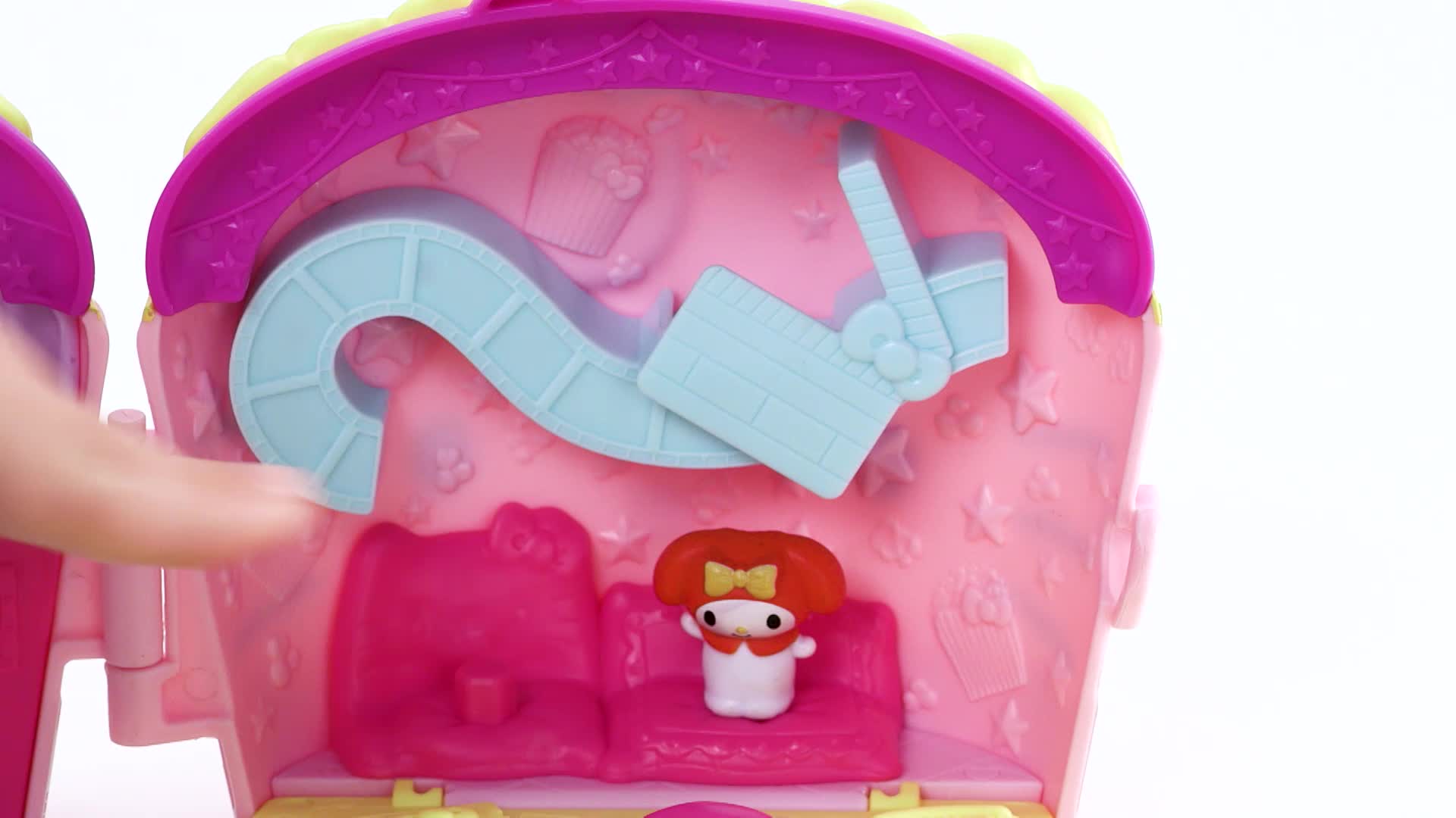 Hello Kitty Sanrio GVB32 Hello Kitty and Friends Popcorn Sleepover