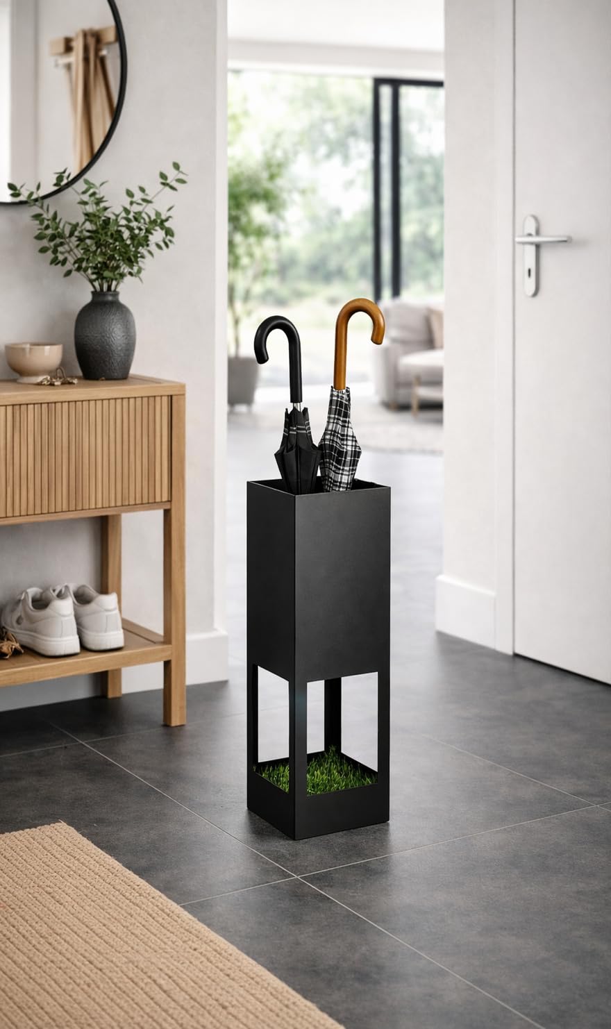 Schirmständer mit modernem Design aus Metall für Heim und Büro, Rasen Design, 2 Haken, Kunstrasen-Abtropfmatte herausnehmbar, 15,5x15,5x49cm, schwarz, quadratisch, Regenschirmständer