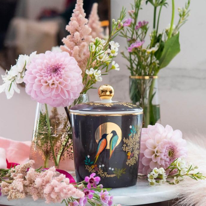 Portmeirion Sara Miller Geranium Patchouli & Vetivert Candle in Ceramic Jar, Predominantly Ceramic With Gold Detailing - Image 3