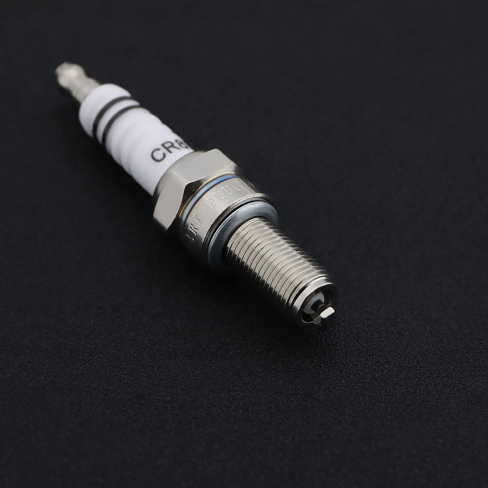 2 bujías CR8E/CR9E para motocicleta, bujía de repuesto, rosca de 0.394 in, eficiencia de combustible mejorada para RG94C (entrega aleatoria CR8E/CR9E)