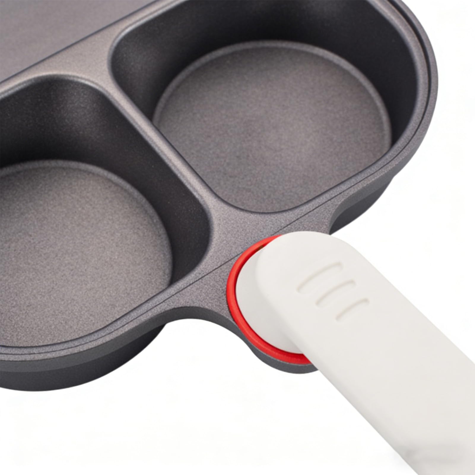 Padella Antiaderente per Uova Padella da Cucina a 3 Scomparti Multiuso | Tegamino Divisorio con Coperchio e Spatola in Silicone per Uova, Pancake, Bacon e Preparazione Pasti