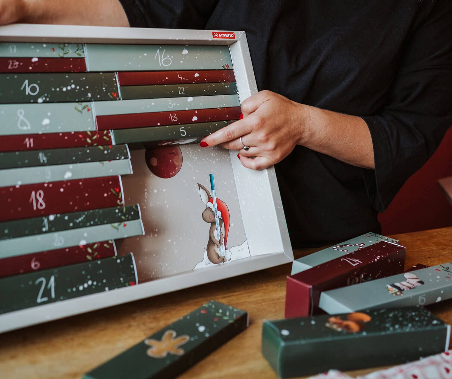 STABILO Adventskalender 2022 - Tierisch kreativer Familienkalender - mit über 50 STABILO Produkten