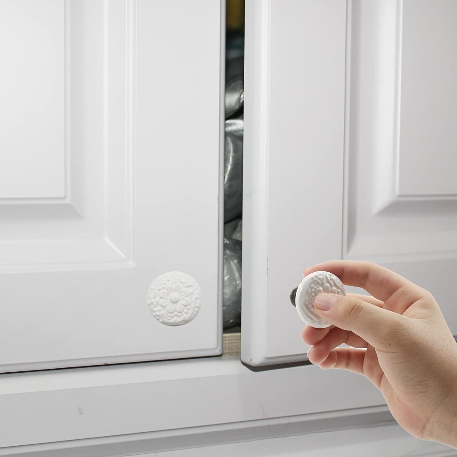 10 Pack Ceramic Knobs, Decorative Knob, Drawer Cabinet Cupboard Closet Dresser Bookcase Shelf Pull Handle Knobs Furniture Decorative Pull Tool with Mounting Screws (White)