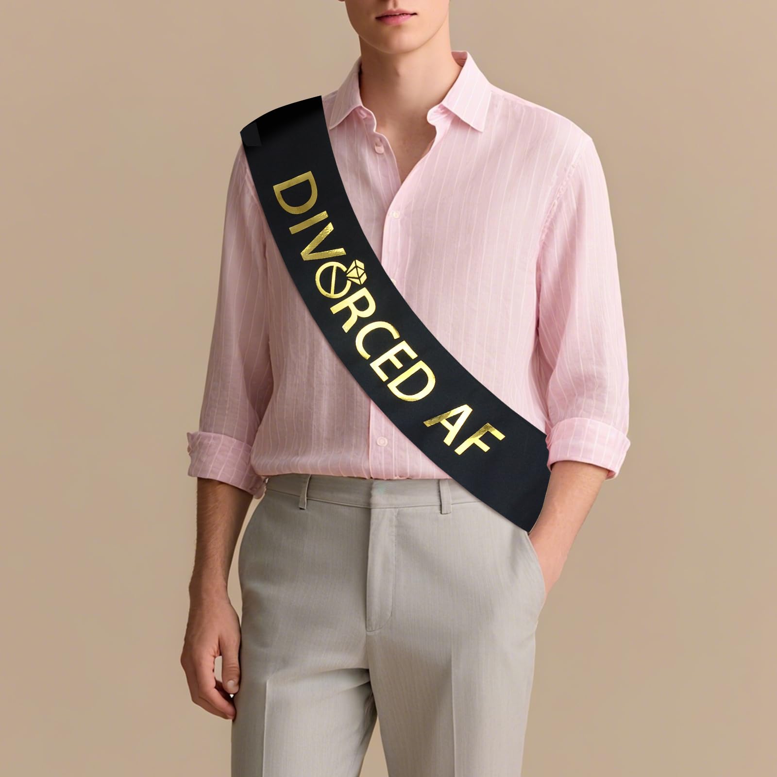 Divorced AF Party Sash, Finally Divorced Sash for Finally Done, Newly Unwed, Free At Last Single Women, Break-up Gift for Her (1)