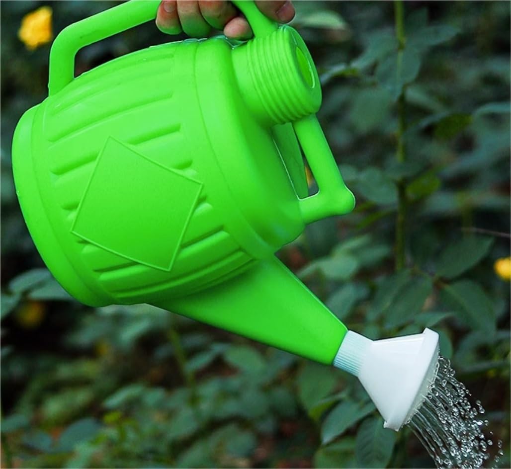 QUQUQ Indoor Outdoor Watering Plants Watering Can Plastic Novelty Pot with Sprinkler Head Animal Kettle for House Watering Equipment(26 * 19 * 43cm)
