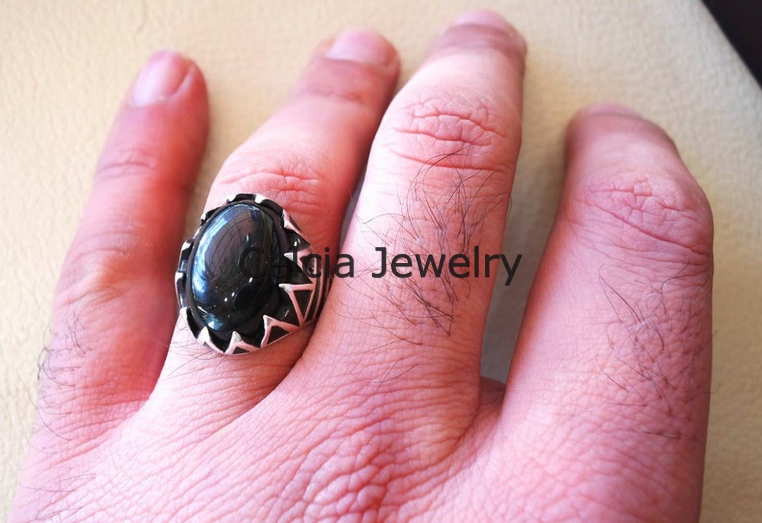 Anillo ovalado de piedras preciosas de ónix negro natural, anillo de sello de plata de ley sólida, anillo de declaración, regalos metafísicos para hombres, anillo elegante
