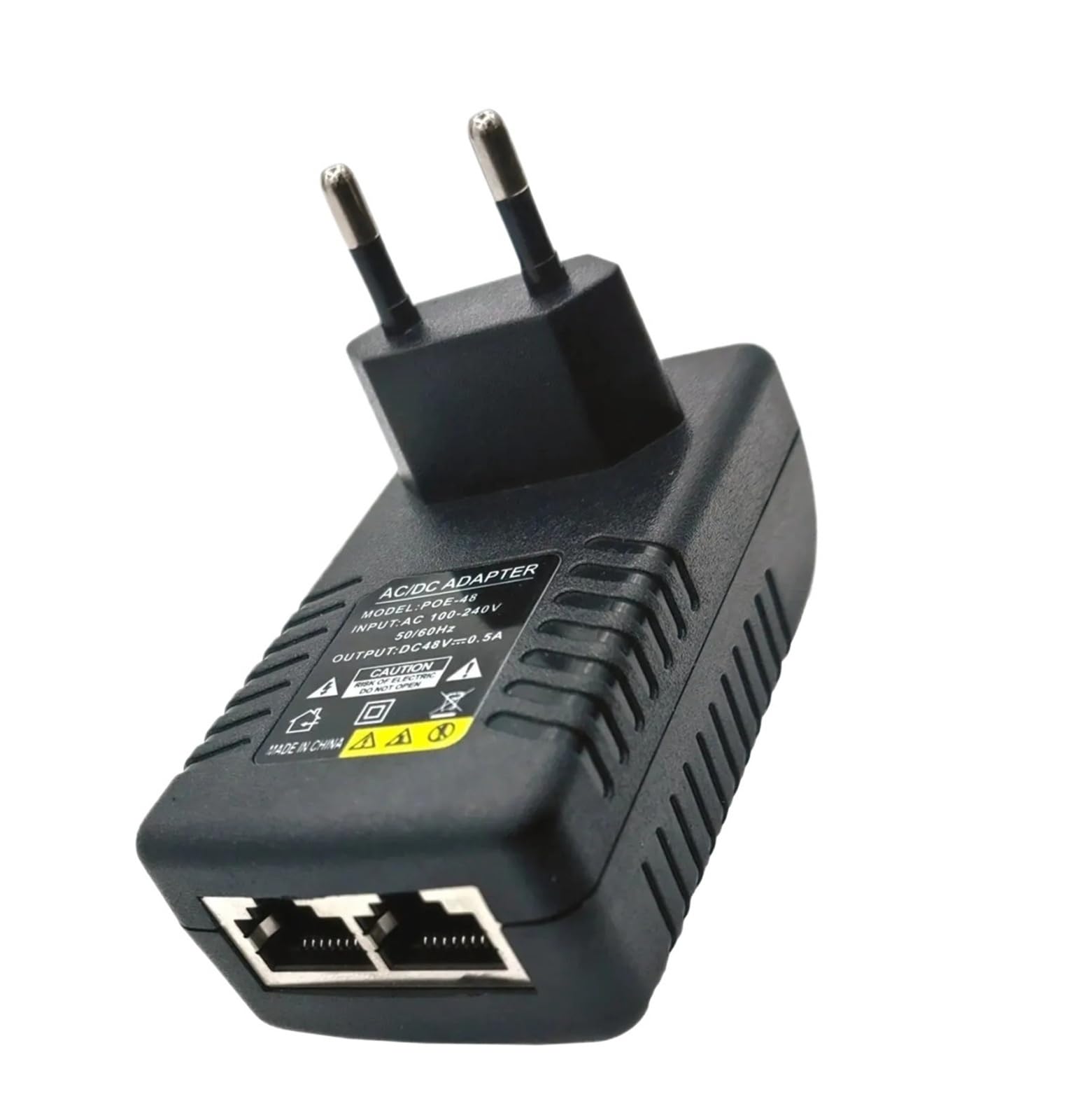 Adaptador de corriente PoE 48V para conectar cámaras de seguridad en el jardín