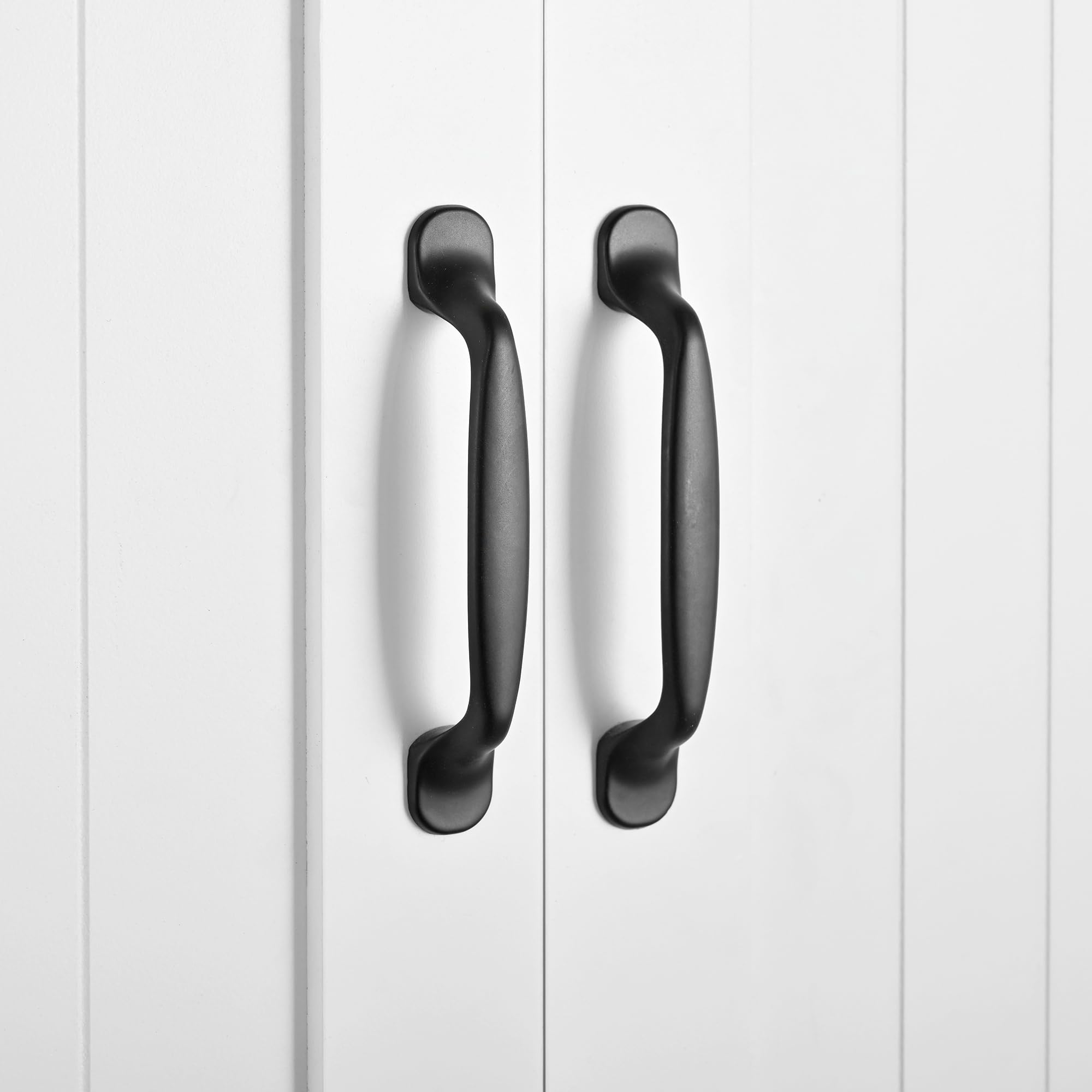 Armario alto con estantes ajustables y cajones, estantería con estantes extensibles y puertas de frigorífico, ideal para comedor, salón y cocina (color blanco)