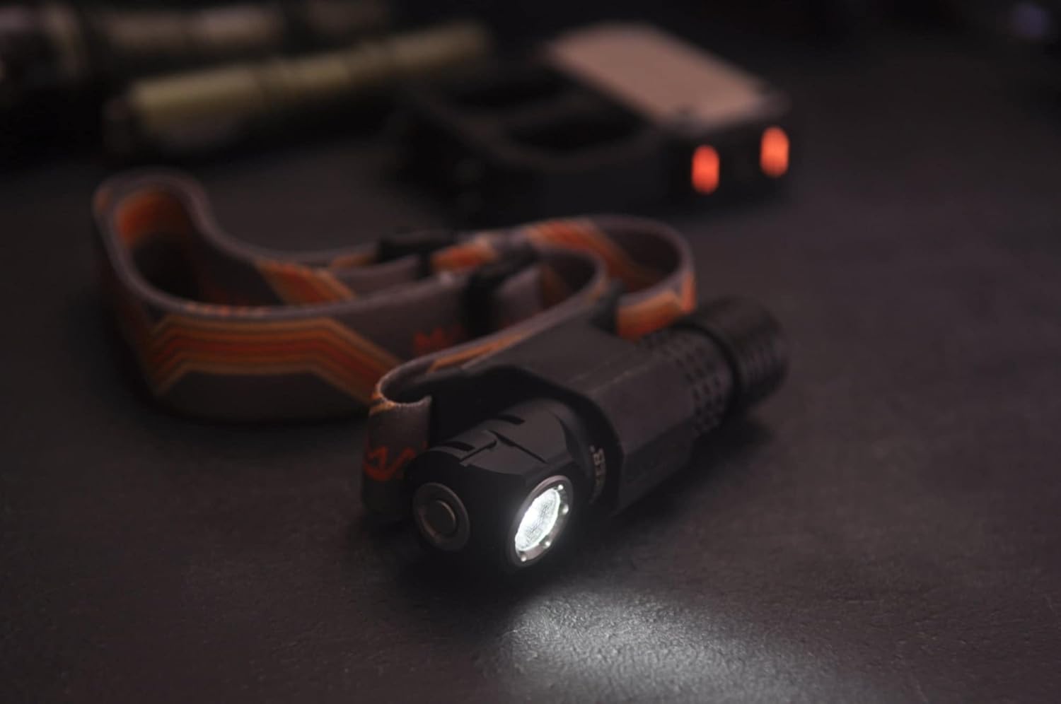 Manker E03H III Rechargeable Headlamp Pocket Mini Flashlight with Clip - 90 Degree EDC Right Angle Flashlight with Headband and Magnet Tail (4000K High CRI 519A, Black)