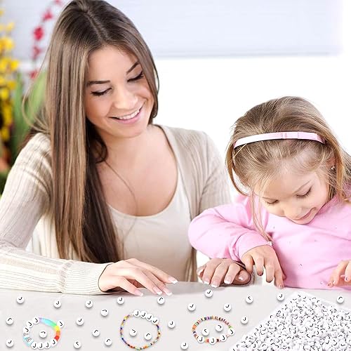 Miniatura 7 de Vellibring 500 cuentas de letras, pequeñas cuentas de plástico blanco y negro, cuentas redondas del alfabeto, cuentas E para joyería, pulseras,