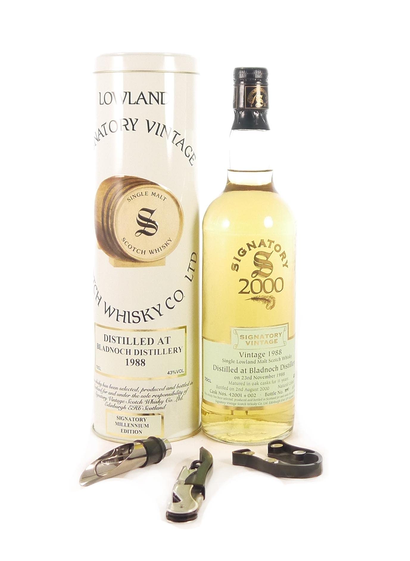 Bladnoch 11 Year Old Single Malt Whisky 1988 Signatory bottling in a original box with three wine accessories, 1 x 700ml