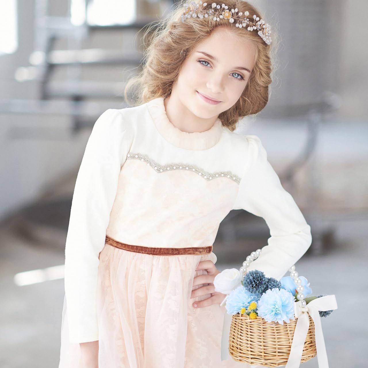 MAGICLULU Handwoven Rattan Basket with Handle and Flower Girl Headpiece Set for Wedding Ceremony Multipurpose Small Flower Basket for Gift Giving and Floral Arrangements 6.69X6.69X3.74 Inch