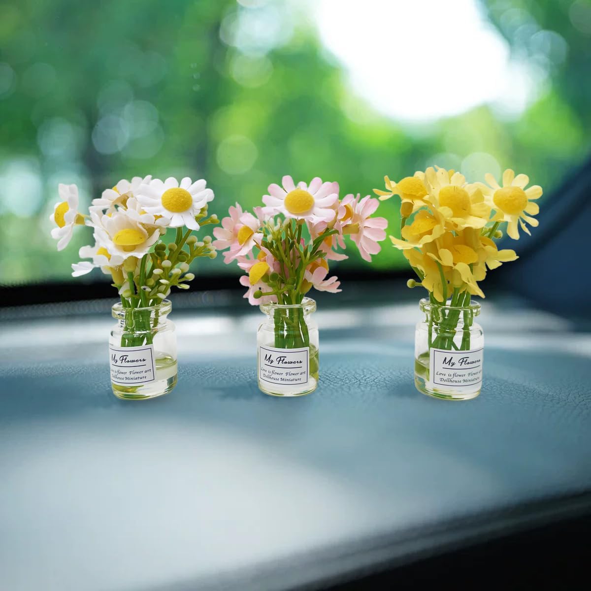 Set of 3 Mini Daisy Flowers in Glass Vase Cute Car Accessories for Rear View Mirror & Dashboard Decorations Funny Car Interior Ornaments for Women Gifts (01#)