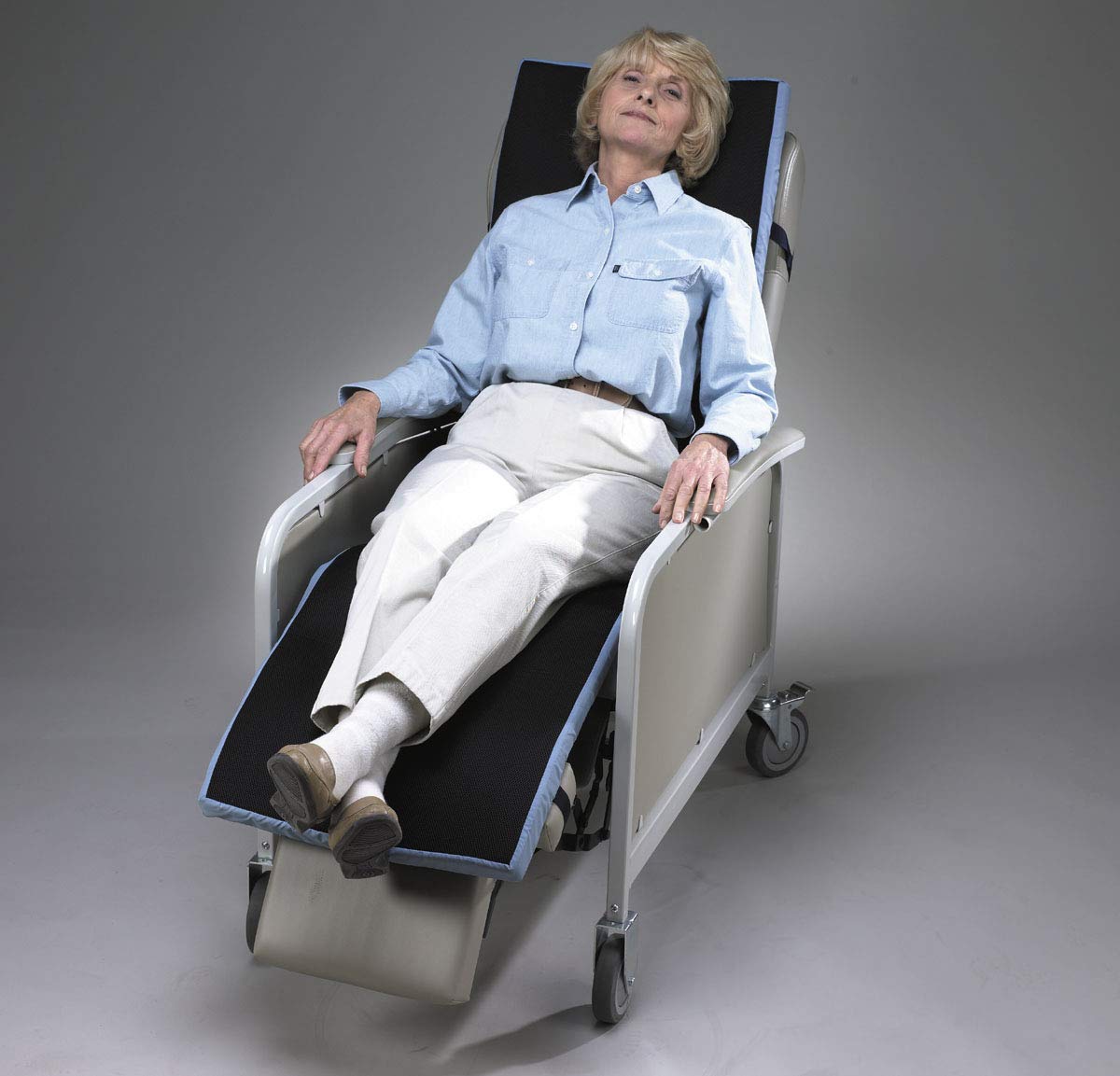 SkilCare Geri Chair Comfort Seat Cushion 20 x 18, Chair