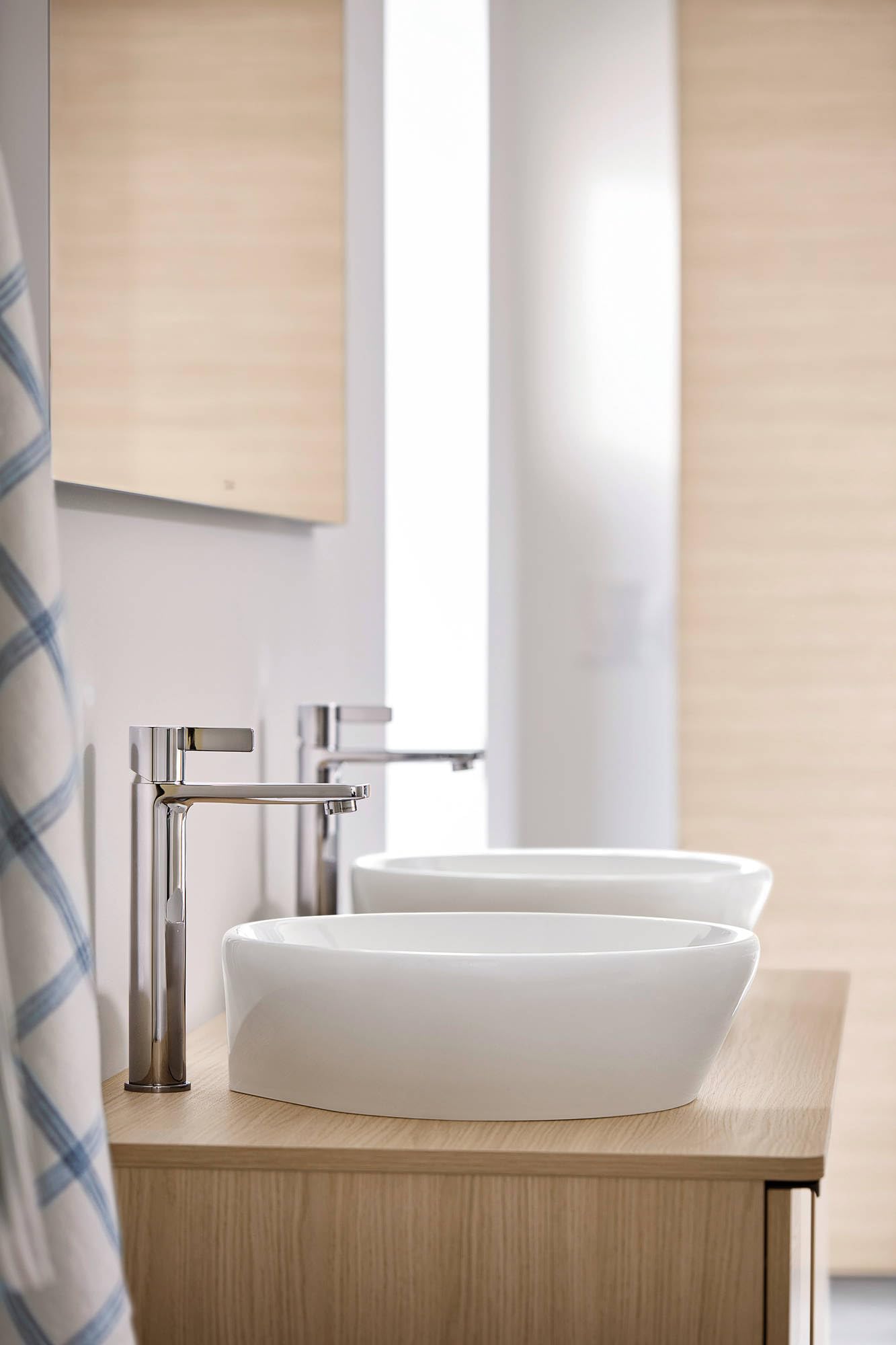 Duravit D-Neo vasque à poser, 400x400 mm, sans trou pour robinet, sans trop-plein, blanc brillant, 2371400070