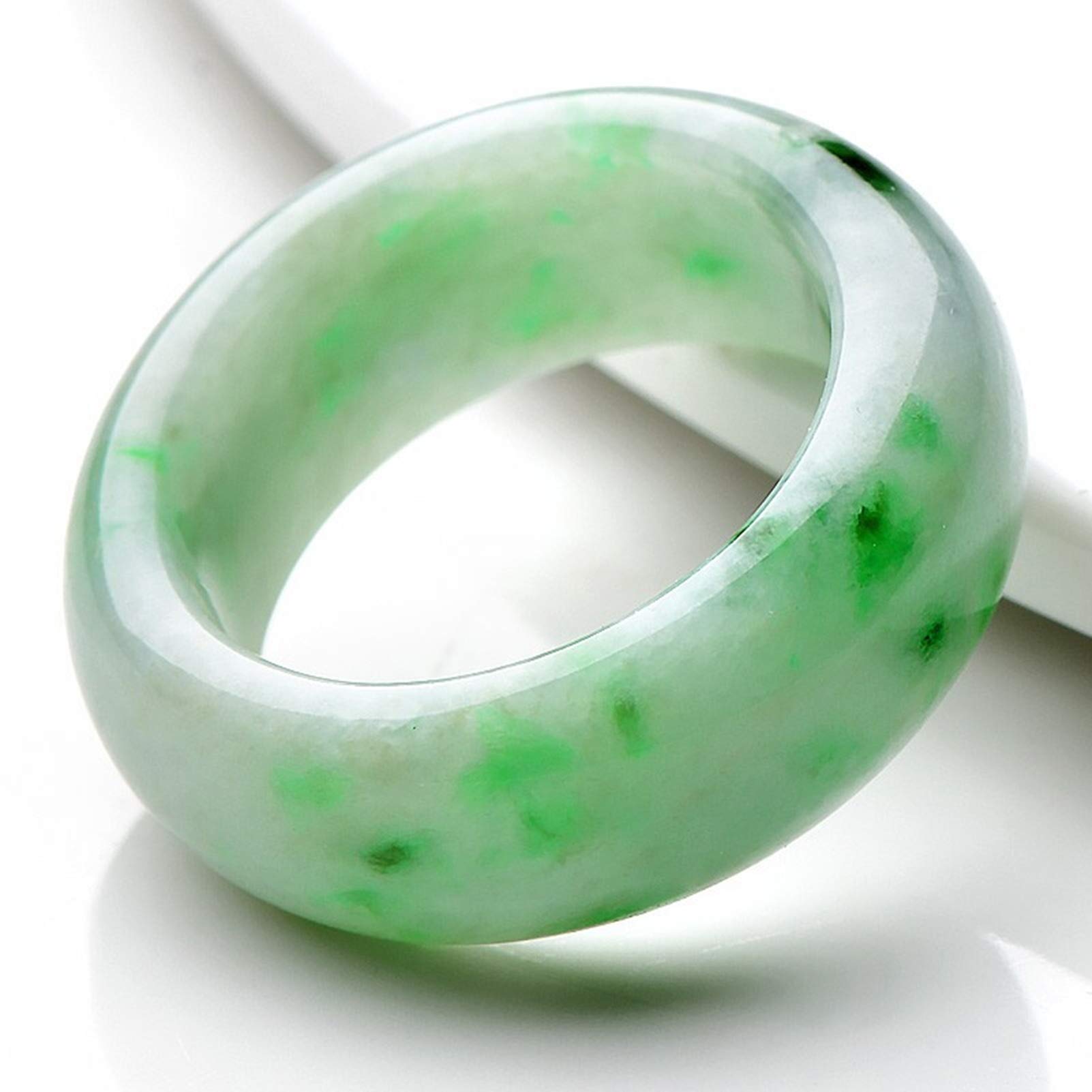 BMQ Eleganter Grüner Jade Ring Viel Glück Energiestein für Frauenschmuck Geschenk