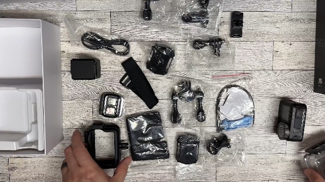 Caméra Sport 4K Hiicam Speed 60 - Écran Tactile, Étanche 40m, Parfaite Pour Vlog Et Aventures