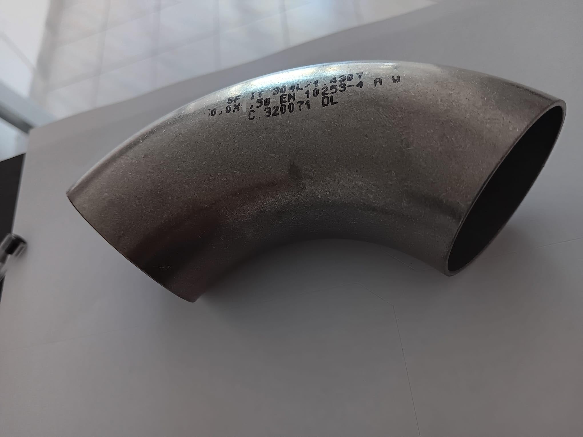 CURVA INOX AISI 304 63,5 Mm Spessore 1,5 Mm 90° A Saldare Per Sistemi Di Scarico EUR 19,00 - IT - Foto 2