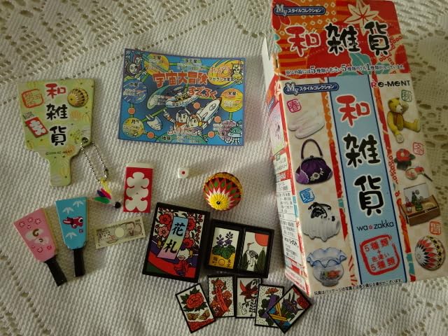 Amazon.co.jp: リーメント 和雑貨 お正月はゲーム大会 花札 羽子板  