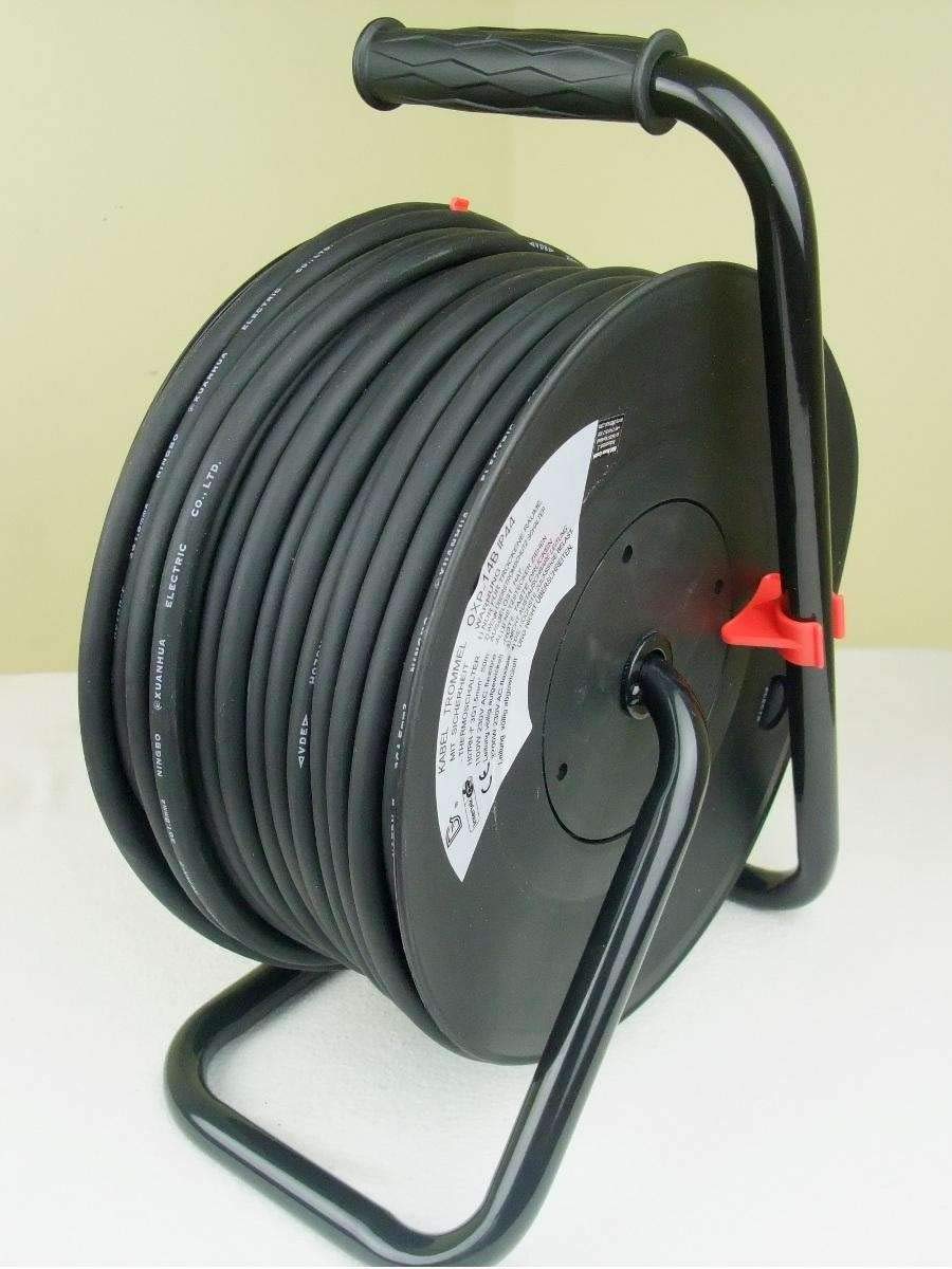 IP44 Schuko-Kabeltrommel 50m H07RN-F 3G1.5mm