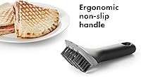 Vista 2 de OXO Good Grips Cepillo para Parrilla Eléctrica y Prensa Panini