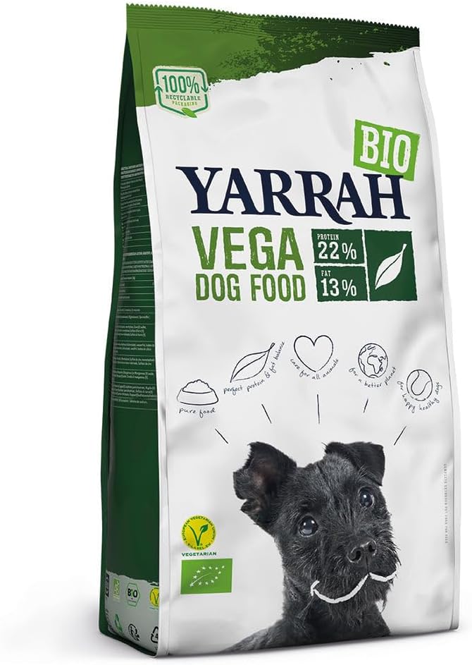 YARRAH Organic Dog Food Vega Chunks - For Dogs that have Difficulty Digesting Animal Proteins - With Organic Soya Beans and Cranberries - Recommended for Dogs from 1 Year Old - 2 kg