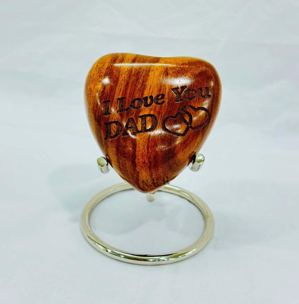 Houten mini duo urn Hart van kersenhout – Dubbele askamer