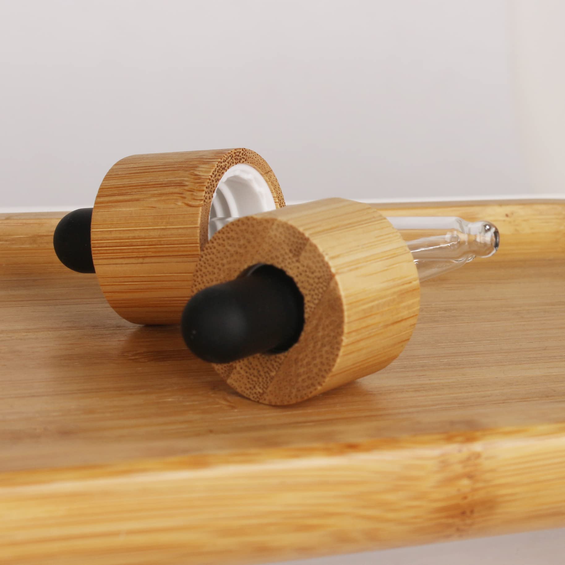 COSIDEA Lot de 6 flacons vides en verre dépoli de 30 ml avec couvercles compte-gouttes en bois de bambou pour sérum et huile essentielle, conteneurs d'huiles cosmétiques, flacons compte-gouttes de