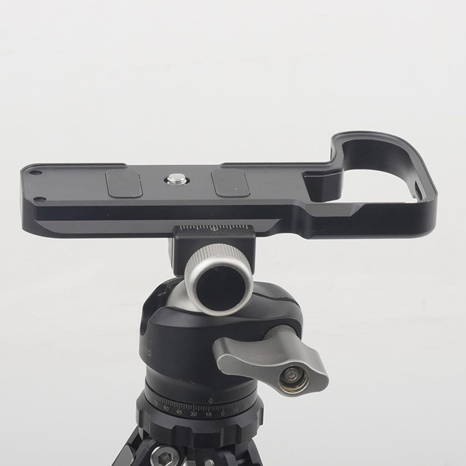 Z50 II Aluminum Alloy Bottom Mount Plate for Nikon Z50II Digital Cameras, Quick-Release Metal Base Plate with 1/4’’ Thread Holes L-Shape Baseplate for Nikon Z50II Camera Accessories