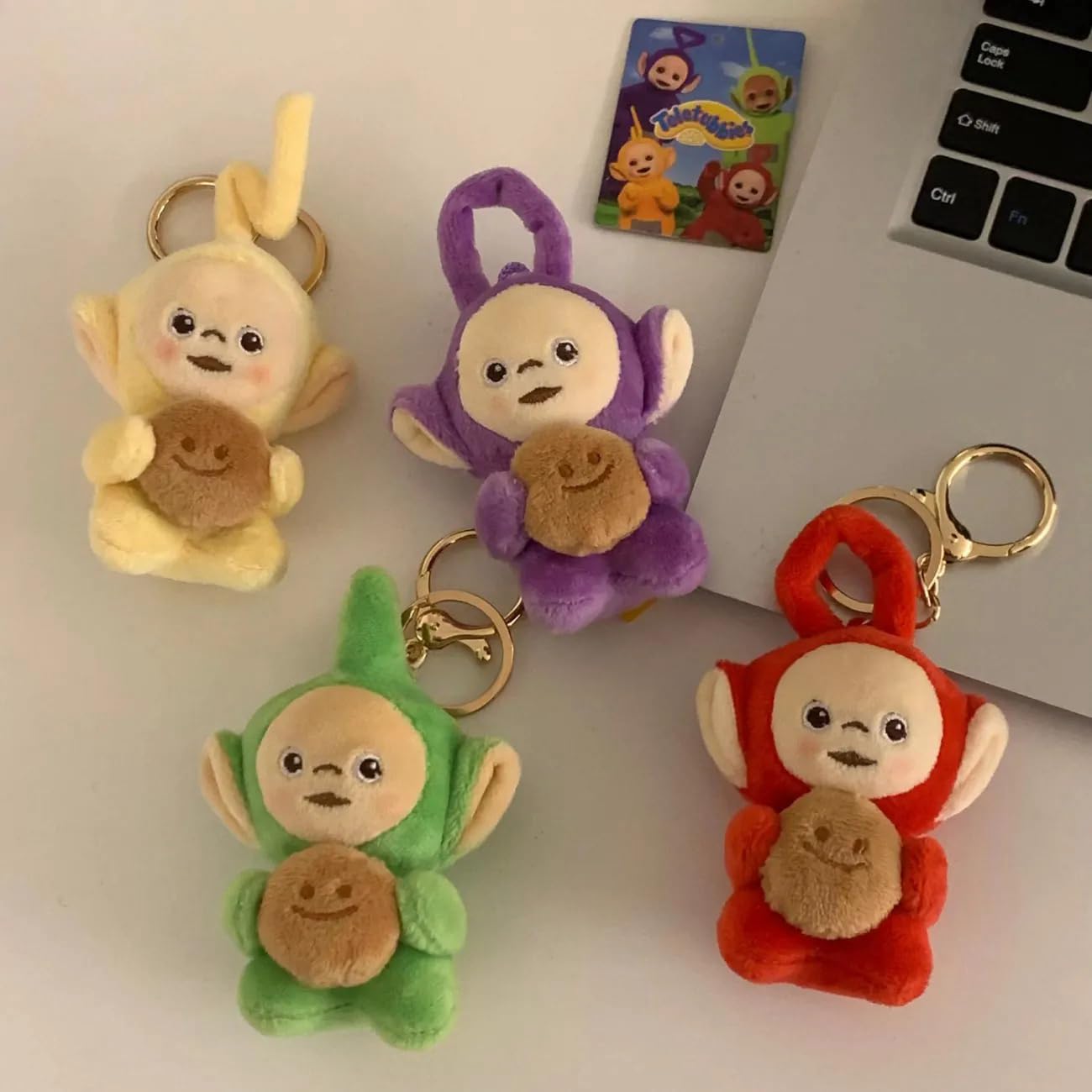 Amazon.co.jp: テレタビーズ ぬいぐるみ キーホルダー 発声する