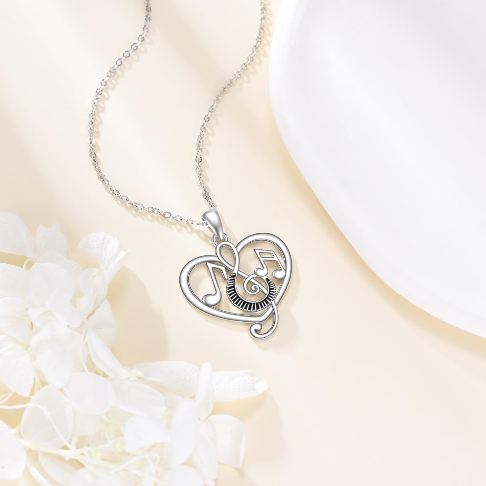 ONEFINITY Collana da donna con note musicali, in argento Sterling 925, con ciondolo a forma di cuore, regalo musicale per gli amanti della musica, Argento sterling, Nessuna pietra preziosa