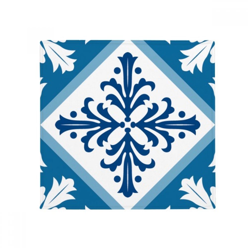Tapis anti-dérapant Talavera pour sublimer l'entrée de votre cuisine lumineuse