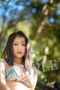 Amazon.co.jp: 森元流那写真集 Mine #るなになる : 森元 流那