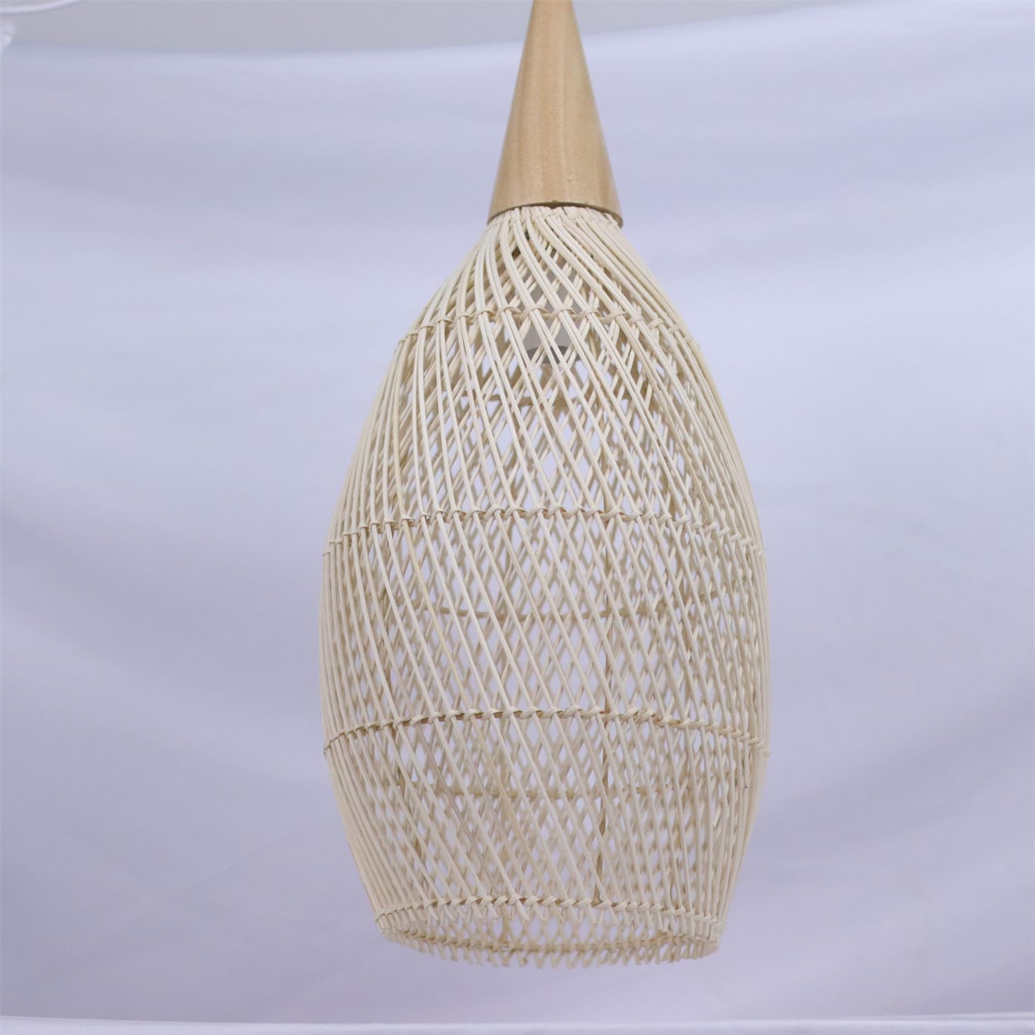 Hängelampe Rattan Wohnzimmer – Pendelleuchte Rattan Esstisch Esszimmer – Boho Lampe aus Natur als Korblampe – E27 Hängeleuchte (Ø25 cm, keine Glühbirne)