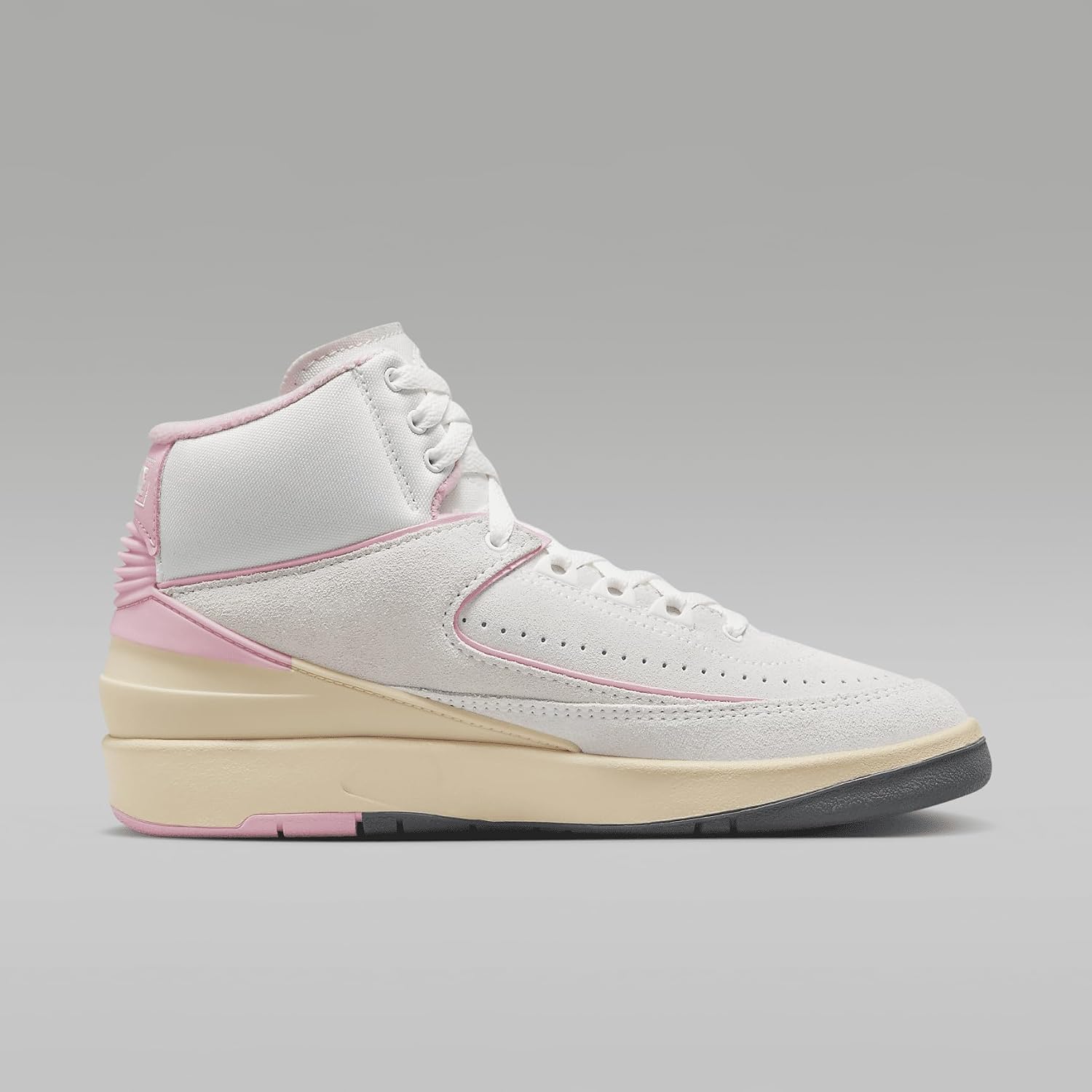 NIKE Air Jordan 2 Retro Women's Shoes (FB2372-100, Summit White/Medium Soft Pink/Muslin) Size 8.5