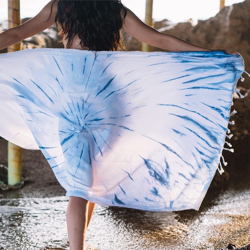 Hencely Tie Dye Beach Towel, 37 x 68 Inches, 100% Cotton Soft Absorbent Turkish Beach Towels for SPA, Pool, Gym and Bathroom (Azure)