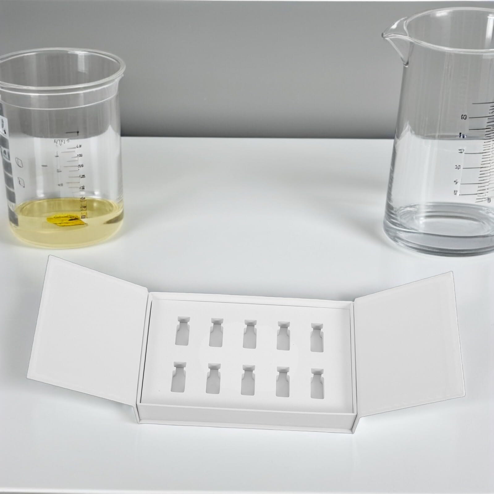Ampullen Aufbewahrungsbox aus Karton mit Doppelseitigem Deckel 3 Ml Laborfläschchen Organizer für Insulinampullen und Proben Gefrierfläschchenhalter mit Sicherheitsverschluss