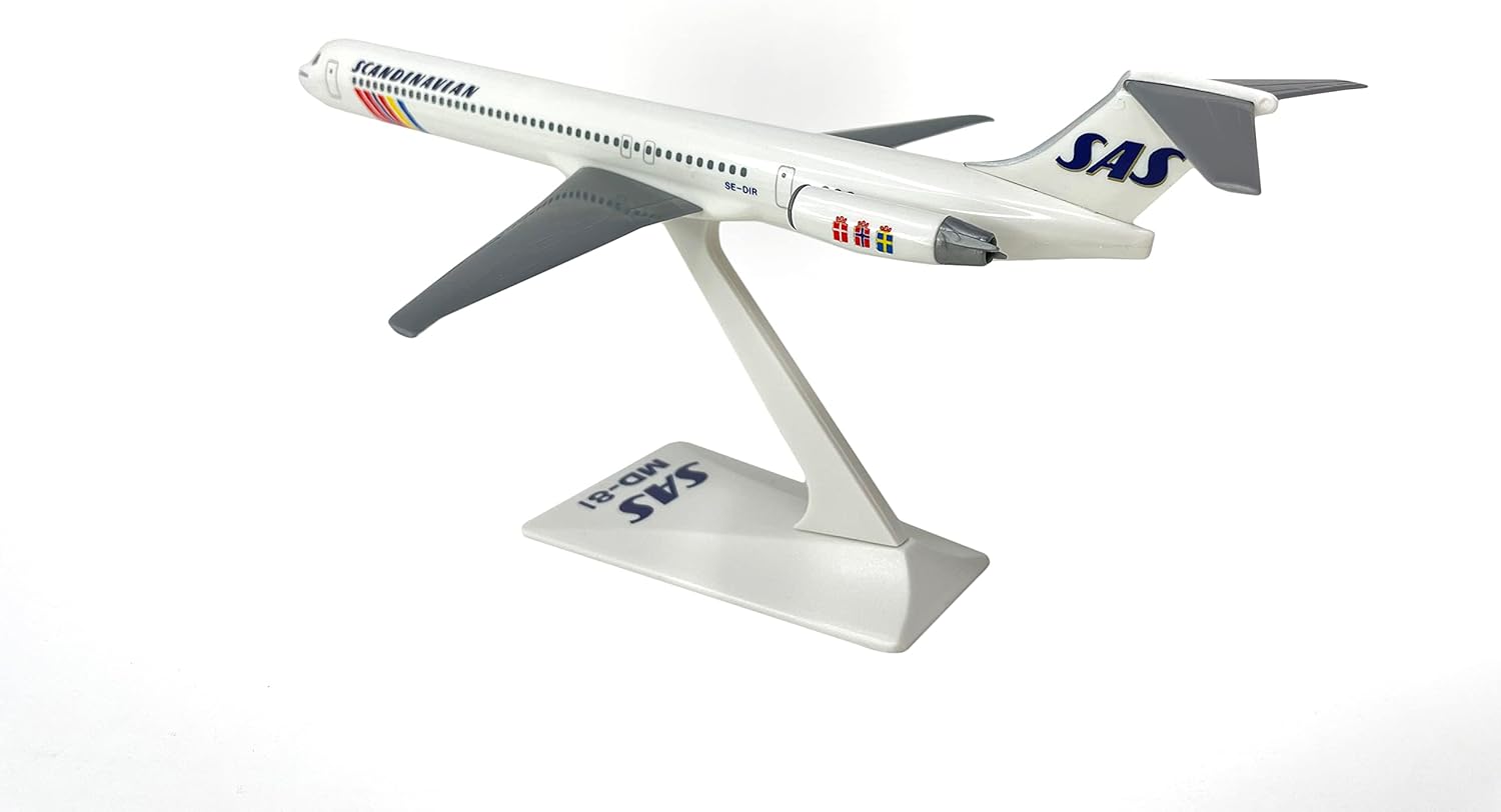 Flight Miniatures SAS Scandinavian Mcdonnell Douglas MD-80 1:200 Scale - Plastic Snap-Fit Model Airplane - Collectible Replica of SAS Scandinavian Aircraft Part #AMD-08000H-014