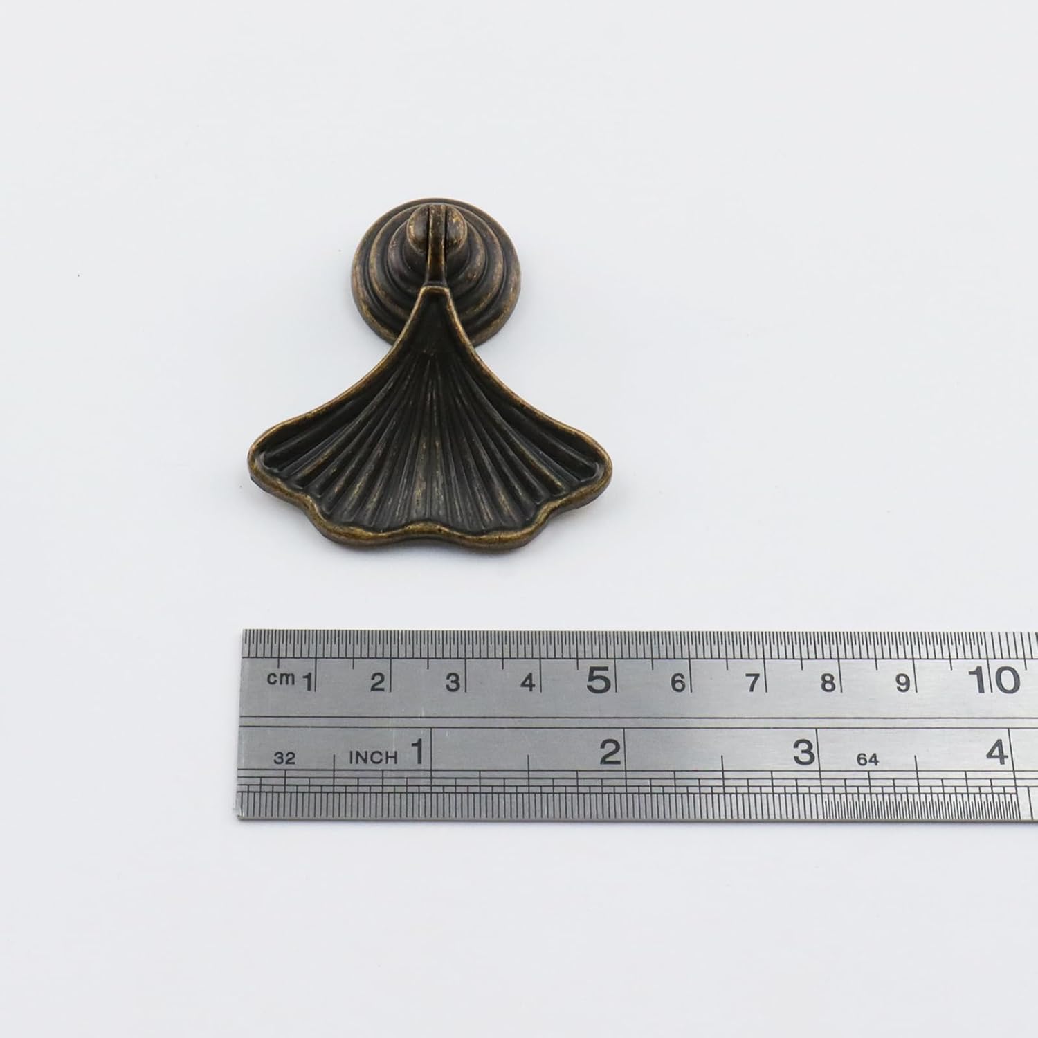 Bitray 4Pcs Vintage Dresser Knobs Bronze Drop Pendant Pull Handle Round Fan Design Drawer Knobs