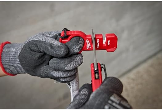 Milwaukee Electric - Compact Knife Sharpener