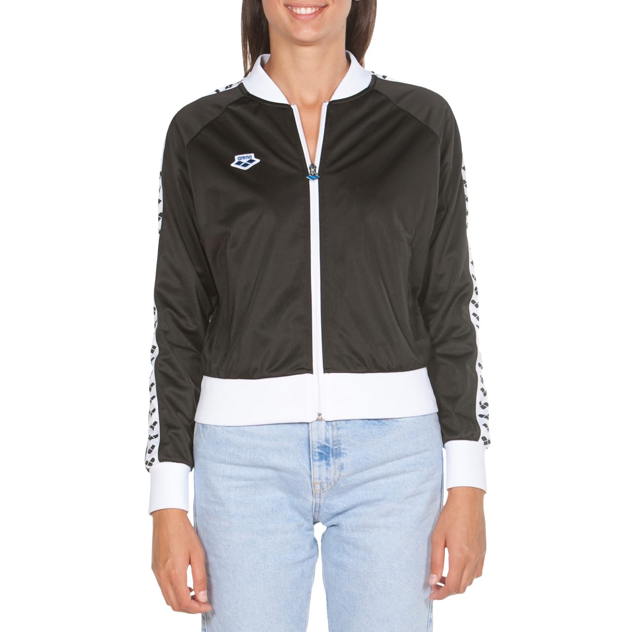 Arena Women's Relax IV Jacket : la veste de sport idéale pour vos sorties après entraînement
