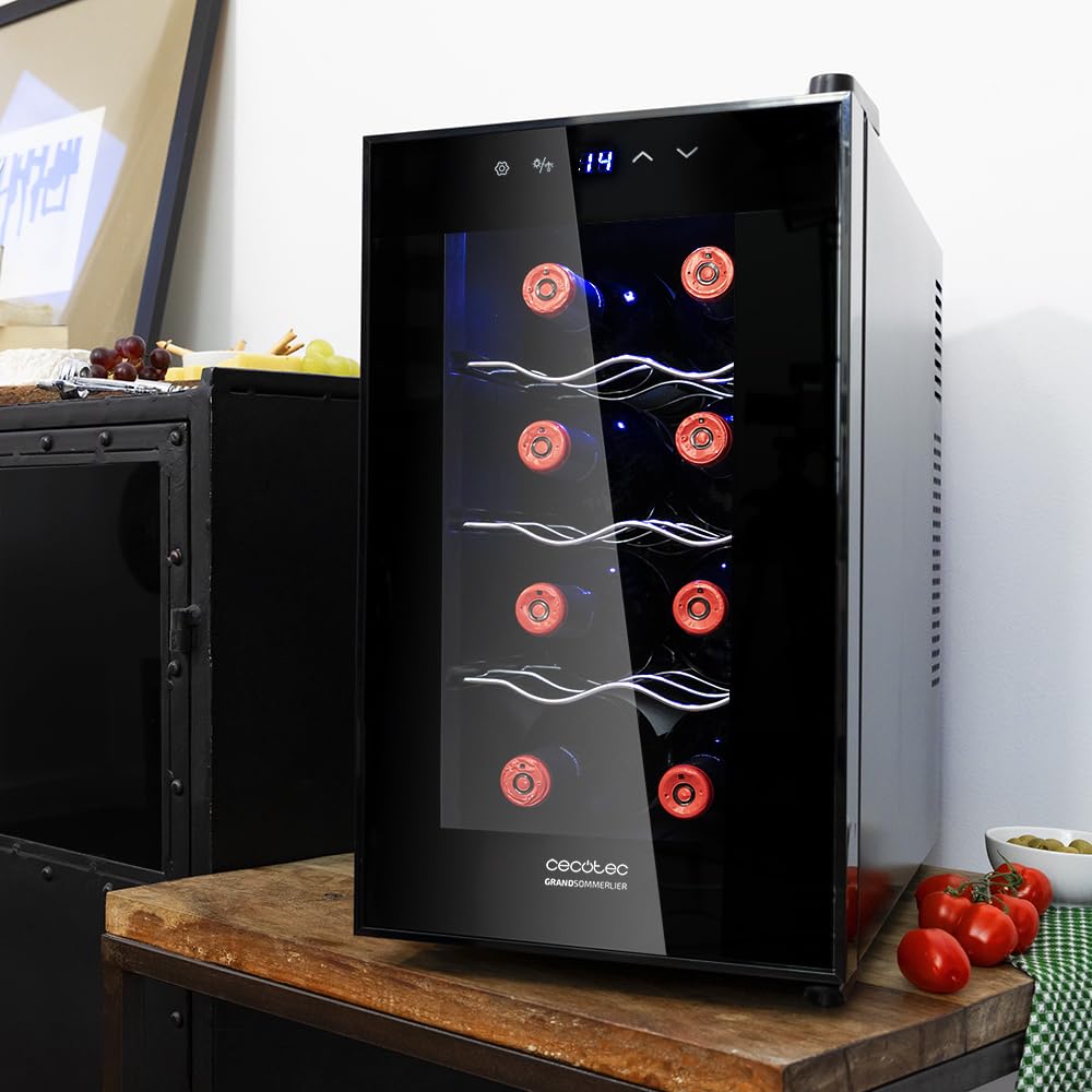 Cecotec Vinoteca Grand Sommelier 800 CoolCrystal. 8 Botellas, Capacidad de 25L, Puerta FullCrystal, Acabado de Espejo, Estantes en Acero Inoxidable, Panel táctil y Pantalla LED